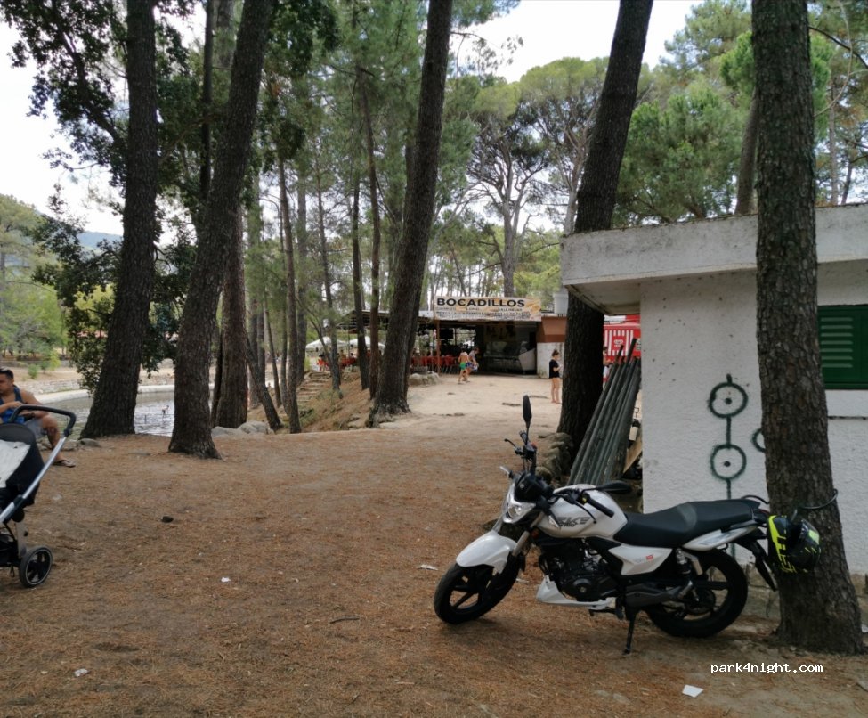 (05430) La Adrada - 24 Urbanización Bellas Vistas — foto 2