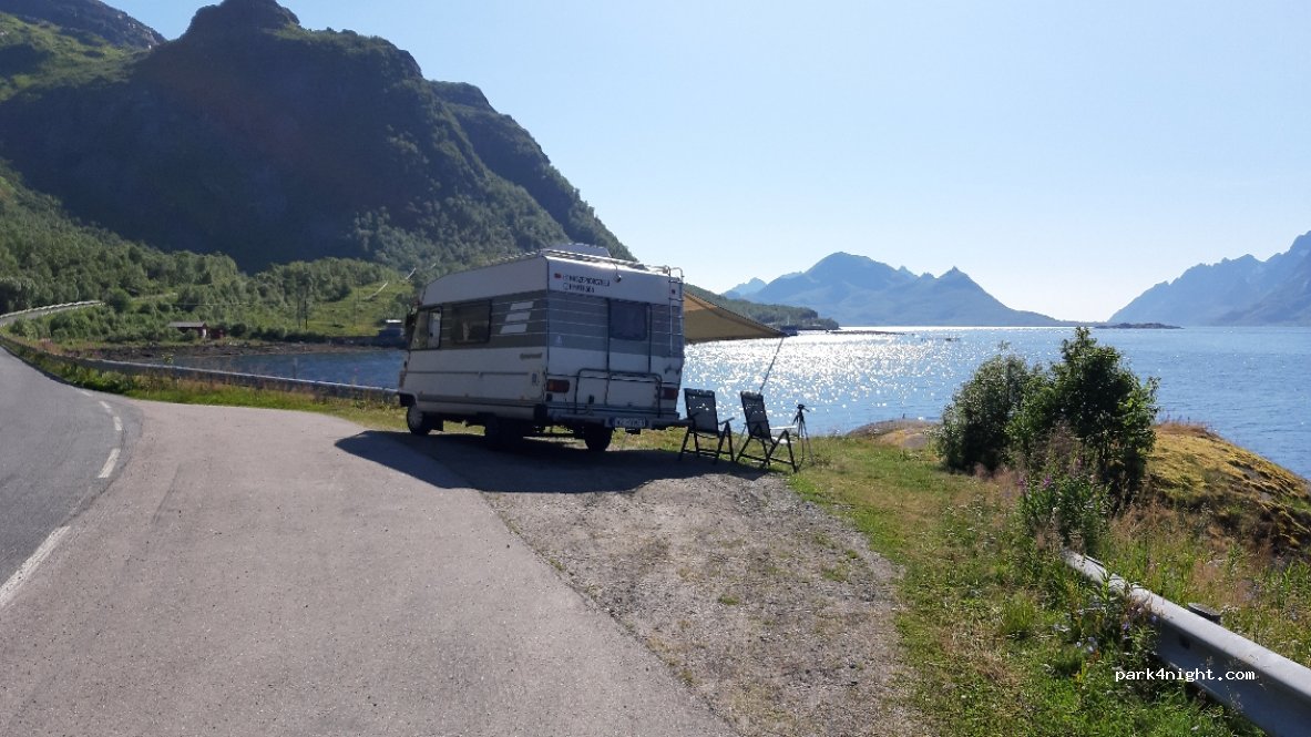 (8325) Tengelfjord - 1 Sekundær Fylkesveg 868 — foto