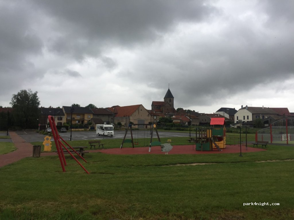 (57400) Hesse - 5 Rue du Canal — foto 3