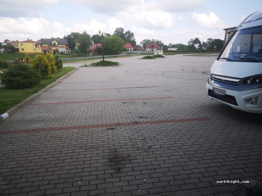 (16-320) Bargłów Kościelny - 2 Tysiąclecia — foto 2