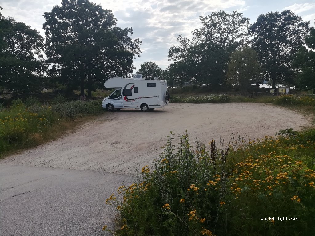 (370 24) Nättraby - 102 Hasslövägen — foto 2