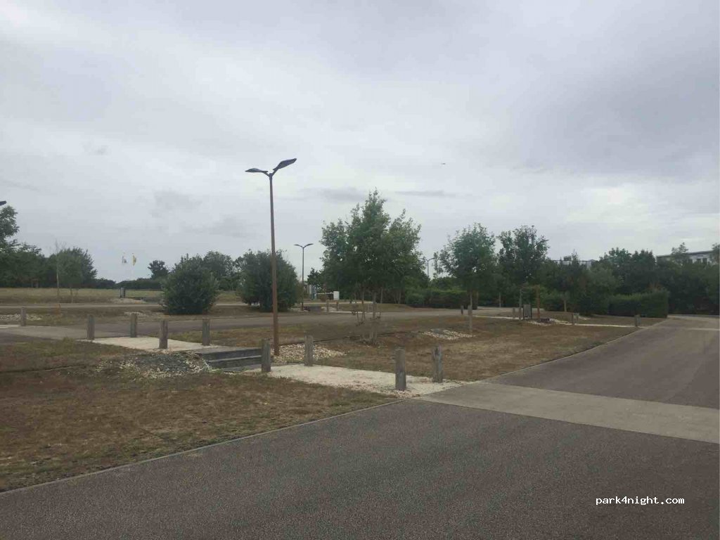 (17140) Lagord - 1 Rue du Bois d'Hure — foto
