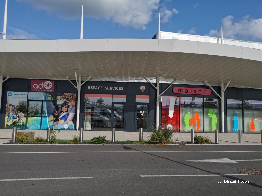(33260) La Teste-de-Buch - 670 Avenue Vulcain — foto