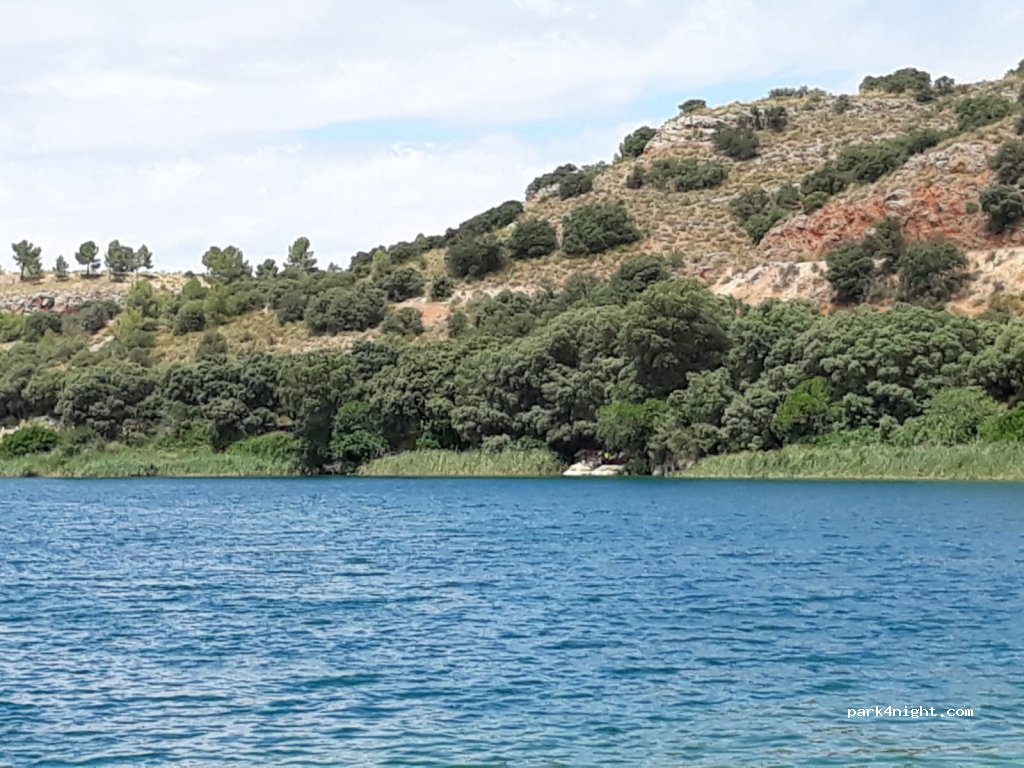 (02611) Ossa de Montiel - 18-55 Carretera la Colgada — foto
