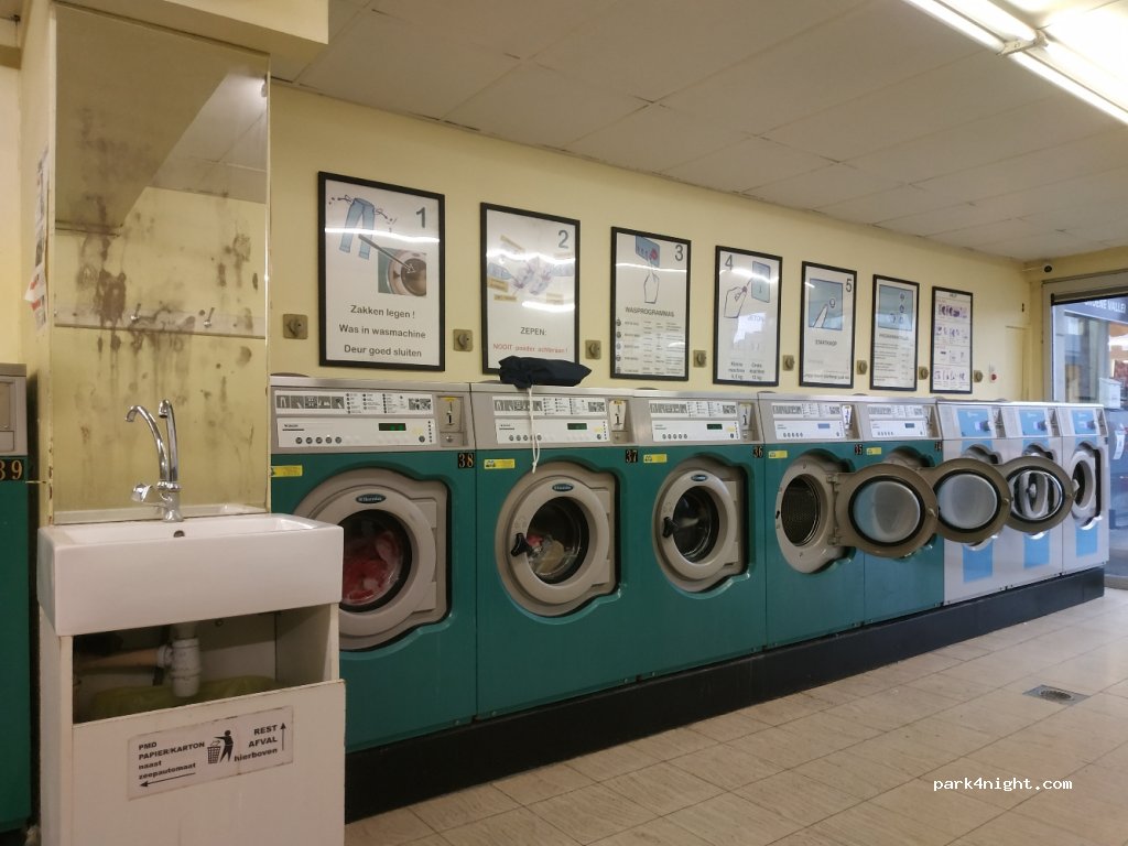 (9000) Gent - 241 Broederlijke-Weversplein — foto