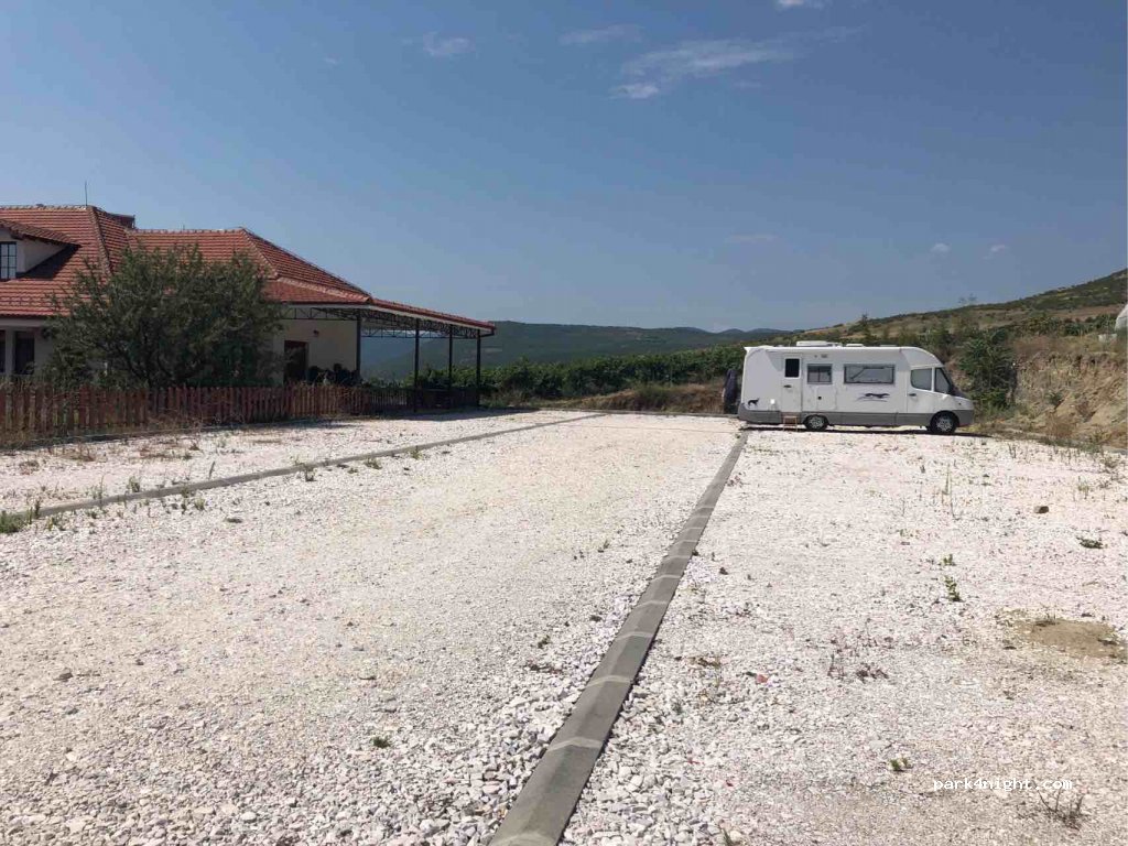 Winery „Popova kula“ — foto