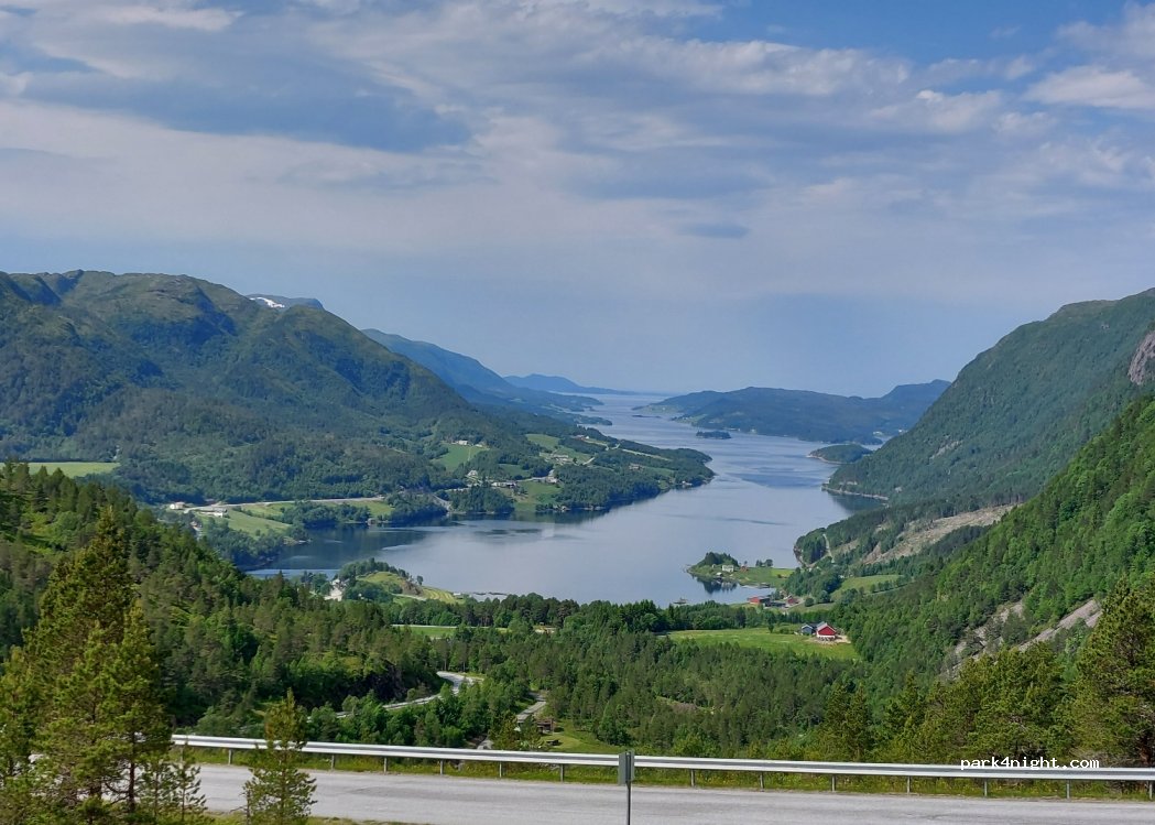 (6690) Aure - 90 Sekundær Fylkesveg 364 — foto 2