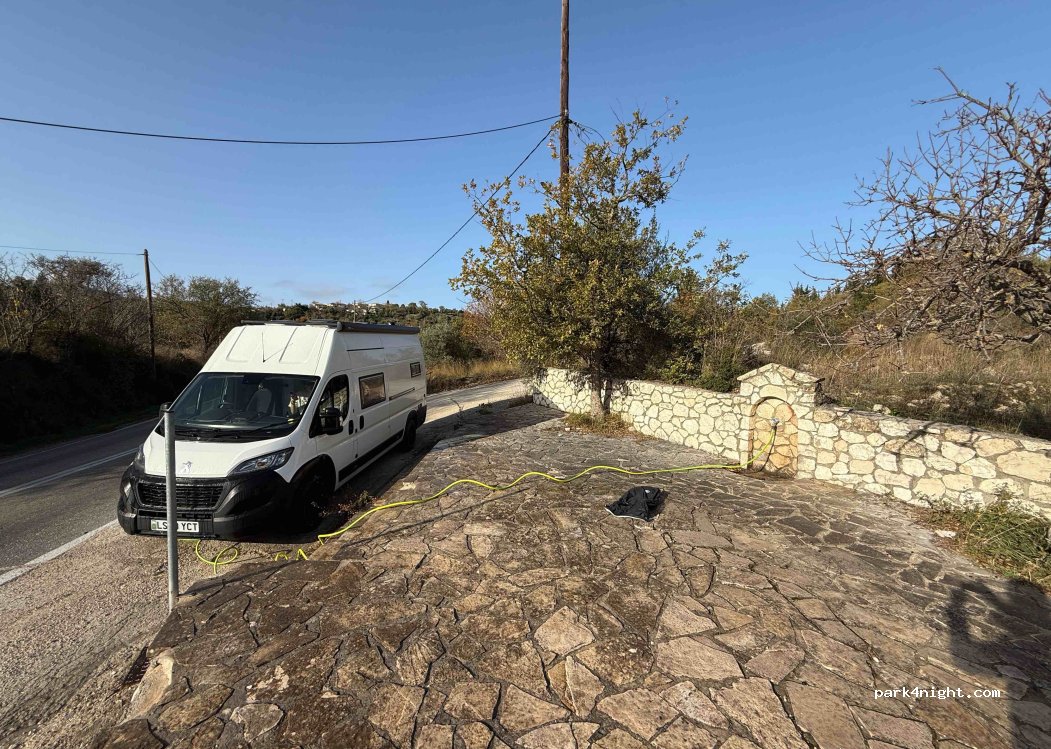 (310 80) Spanochori - Eparchiaki Odos Lefkas - Vasilikis — foto 3