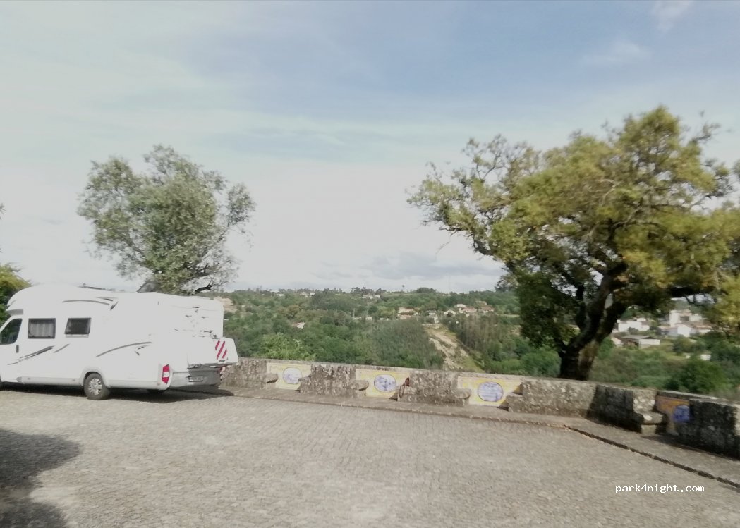 (3440-367) Santa Comba Dão - 5 Rua Outeirinho — foto