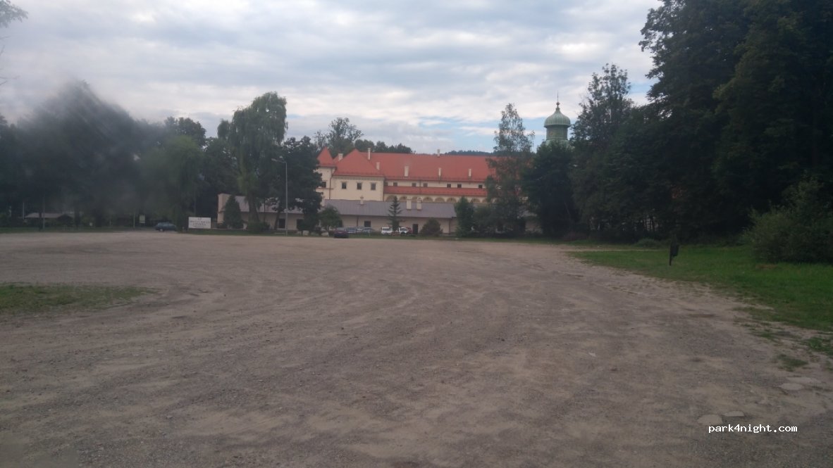 (34-200) Sucha Beskidzka - 1 Zamkowa — foto