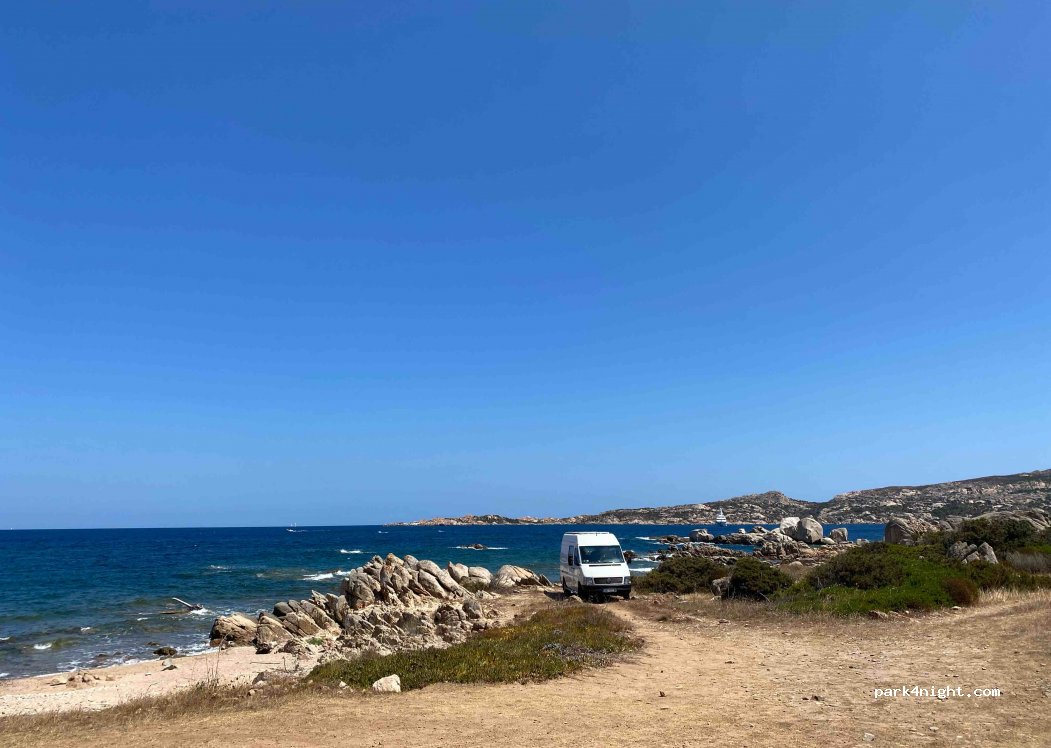 (07024) La Maddalena - Località Giardinelli — foto 4
