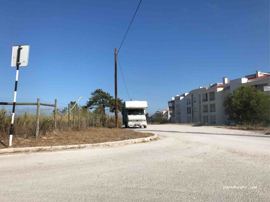 (2820-266) Charneca de Caparica - R. do Cassapo — foto
