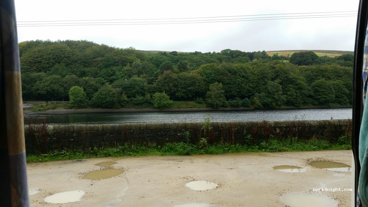 (SK13 1JY) Glossop - NCN 62 — foto 2