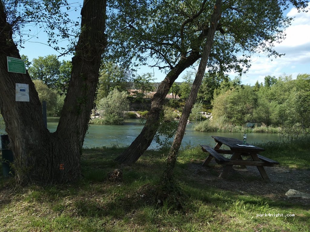 (83560) Vinon-sur-Verdon - 45 Rue de la Bascule — foto 2