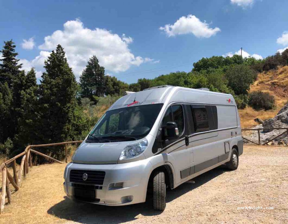 (56041) Lagoni del Sasso / Castelnuovo di Val - 20 Strada Provinciale 49 della Leccia — foto
