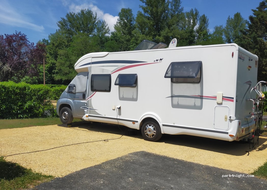 Camping Municipal Les Tuileries — foto 3