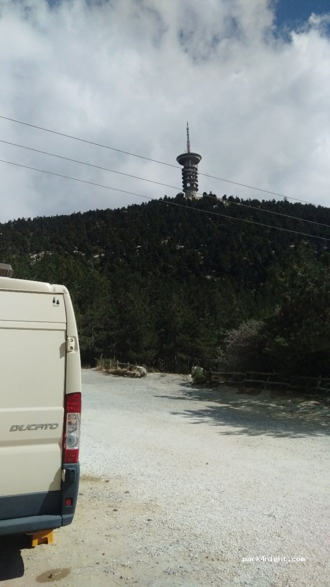 (136 72) Acharnes - Unnamed Road, Mpafi - Parnitha Mountain Refuge — foto 4