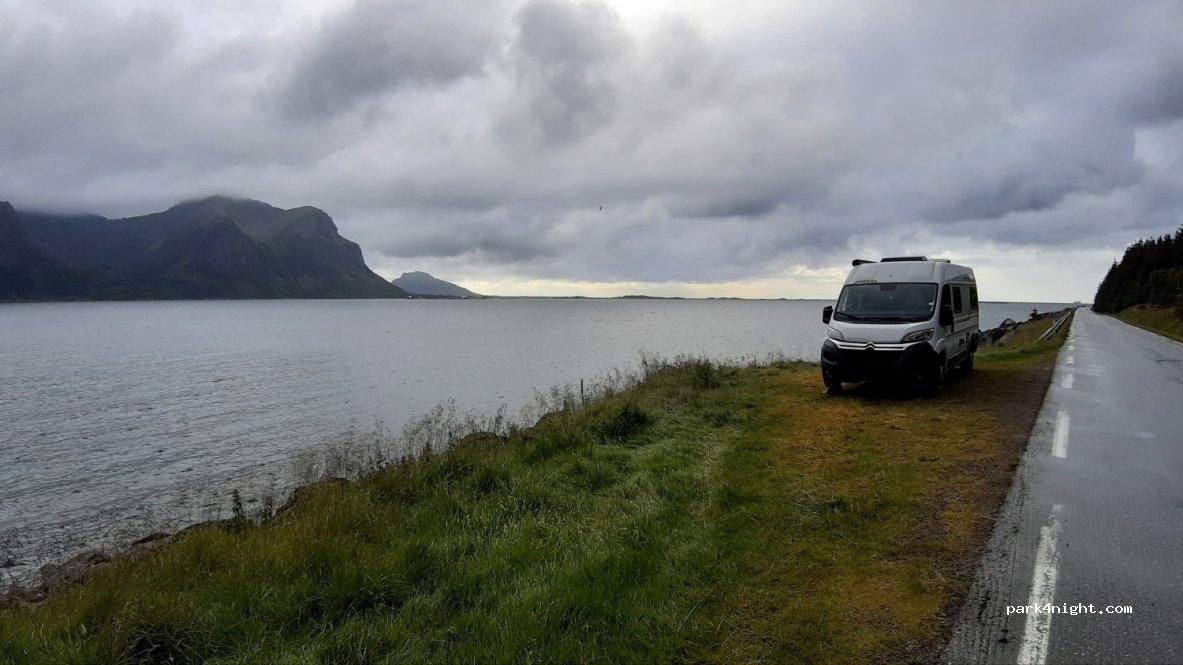 (8313) Kleppstad - 97-129 Sekundær Fylkesveg 864 — foto 2