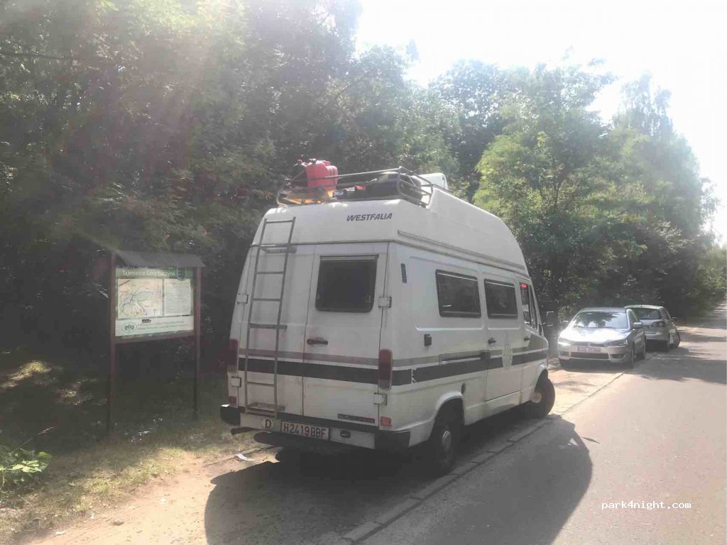 (42-582) Rogoźnik - Źródełko — foto 2