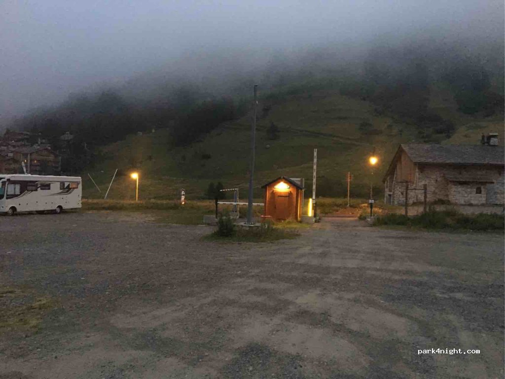(73150) Val-d'Isère - Route de l'Eau Rousse — foto 2