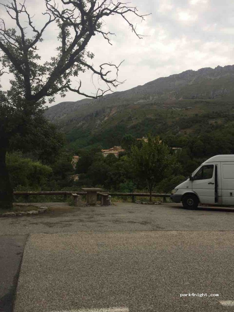 (06620) Gréolières - 1471 Route de Coursegoules — foto 2
