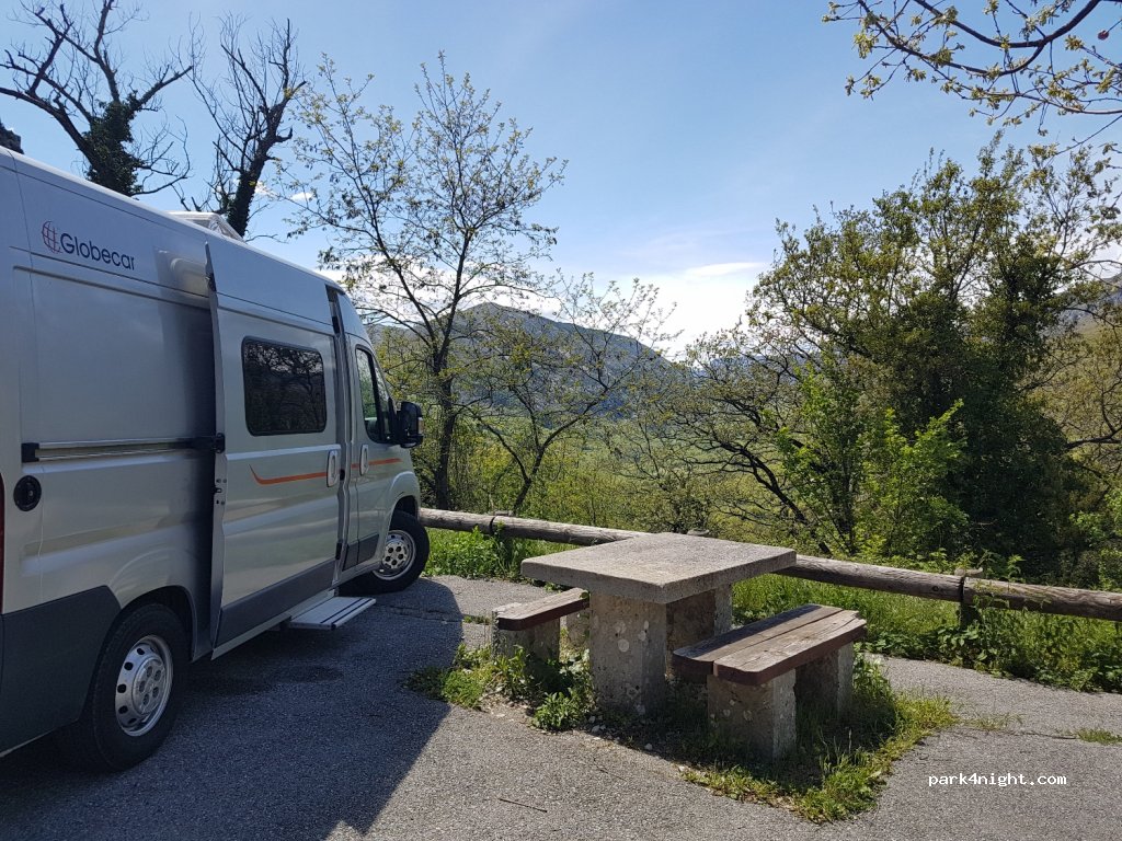 (06620) Gréolières - 1471 Route de Coursegoules — foto 4
