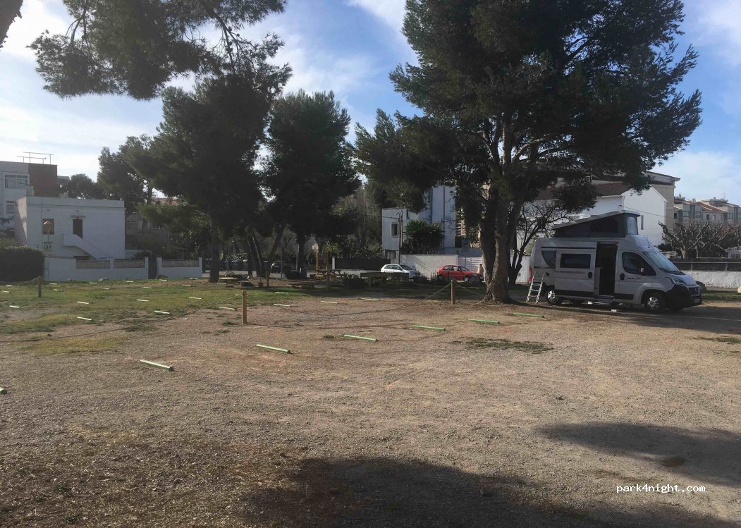 (08800) Vilanova i la Geltrú - 21 Carrer de Juan Sebastián Elcano — foto