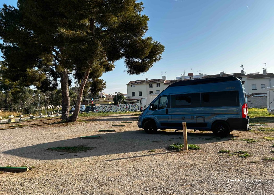(08800) Vilanova i la Geltrú - 21 Carrer de Juan Sebastián Elcano — foto 4