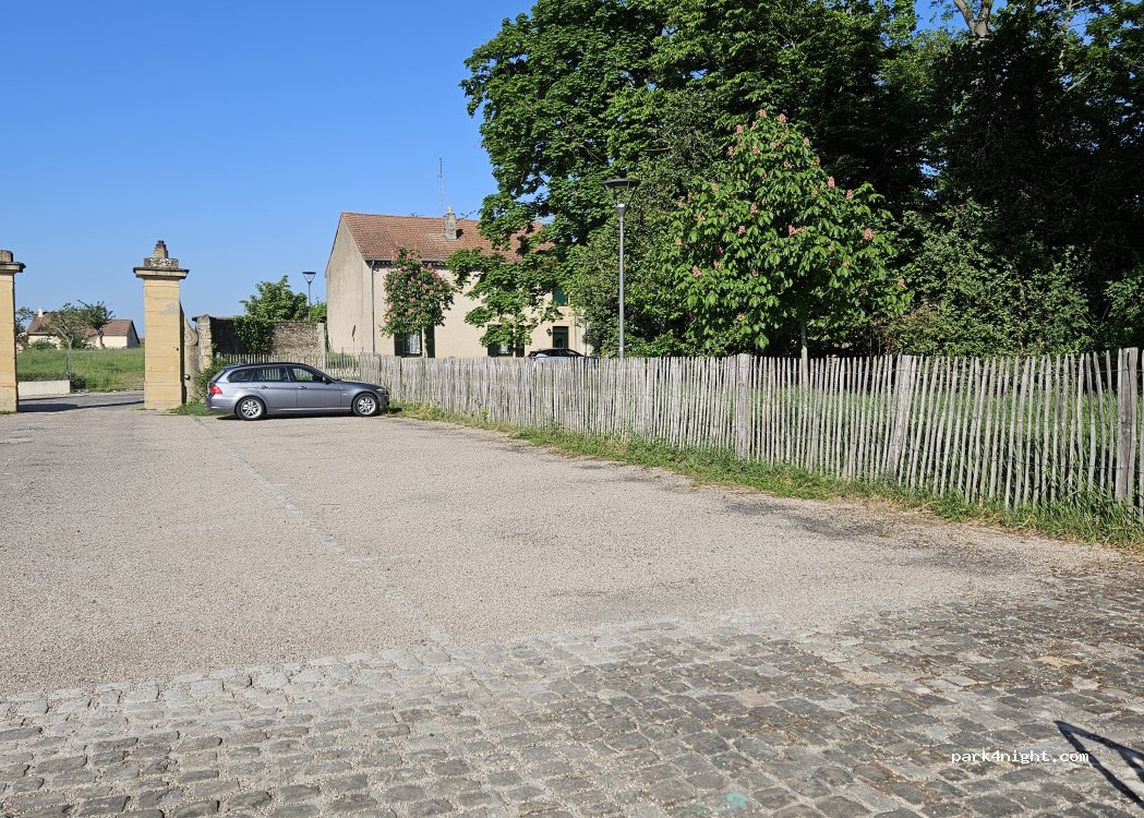 (57420) Verny - 11 Cour du Château — foto 2