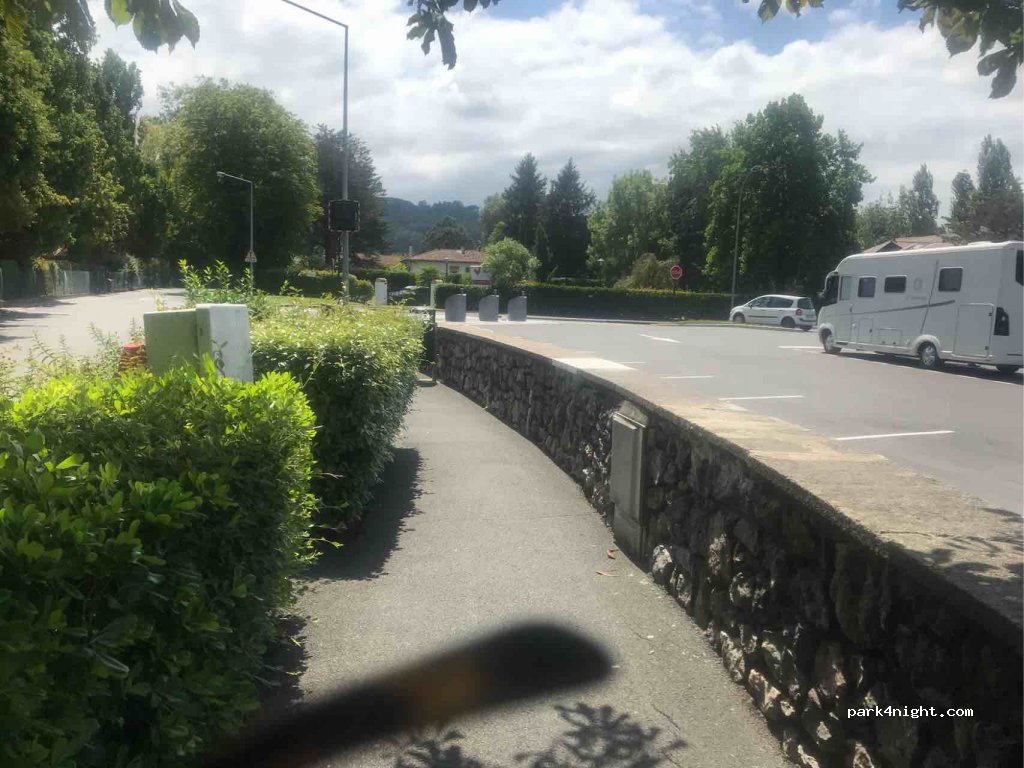 (64250) Cambo-les-Bains - 6 Allée des Marronniers — foto