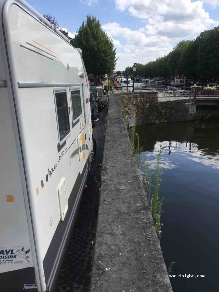 (8000) Brugge - 17A Predikherenrei — foto