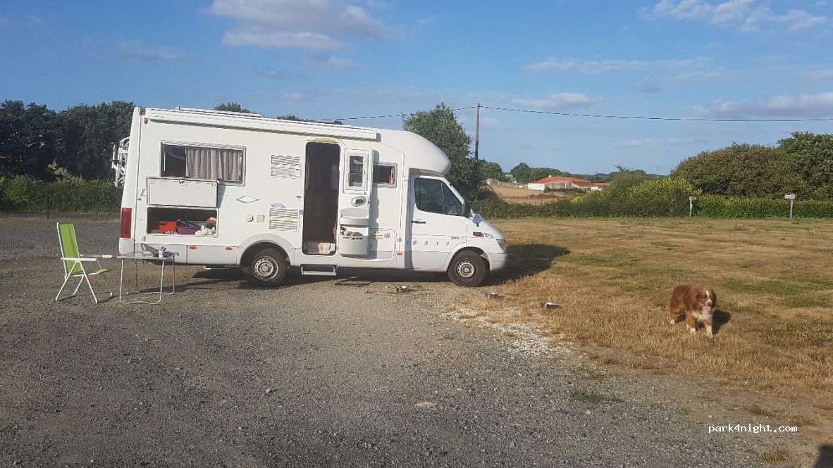 (49740) La Romagne - 17 Rue du Vallon — foto