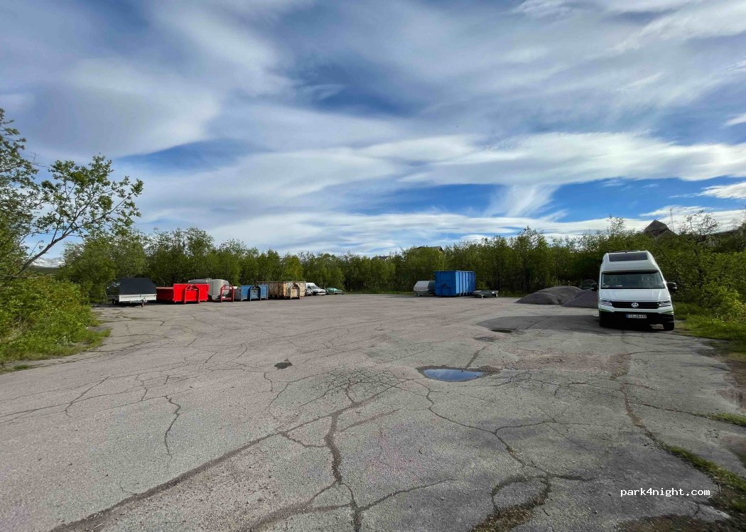 (981 07) Abisko - 1 Vetenskapens väg — foto 3