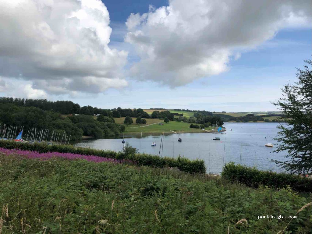 Wimbleball Lake Campsite — foto 2