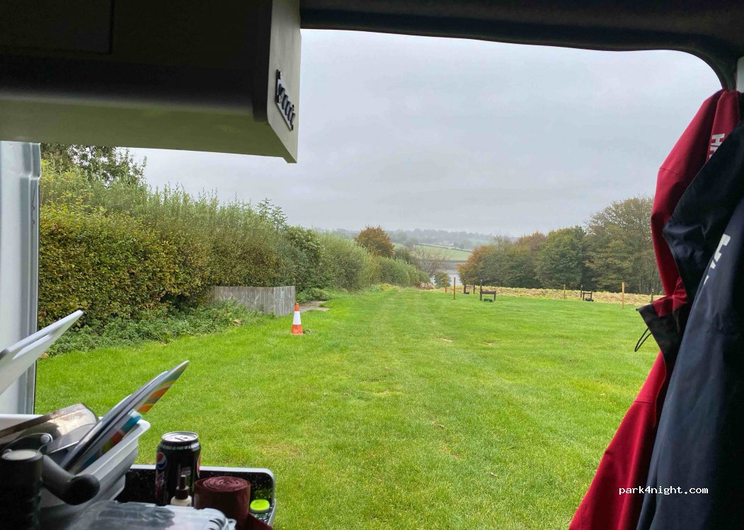Wimbleball Lake Campsite — foto 4