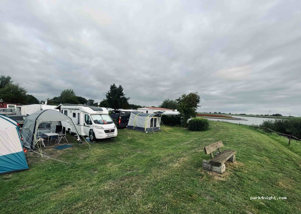 Ems Marina Camping — foto