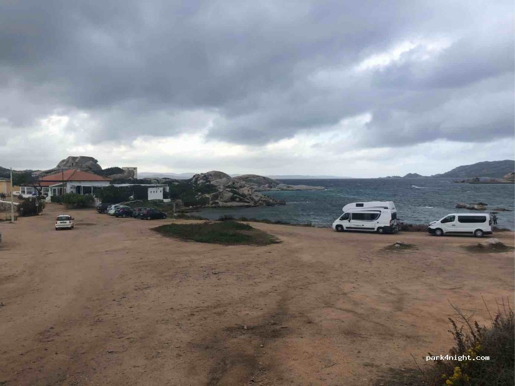 (07024) La Maddalena - 1 Località Punta Tegge — foto 2