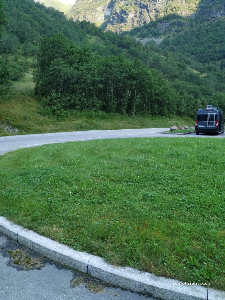 (5746) Undredal - E16 — foto 2