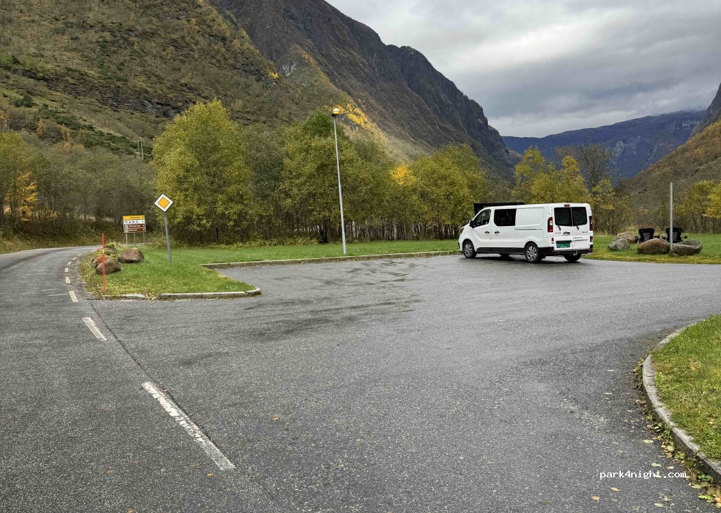 (5746) Undredal - E16 — foto 4