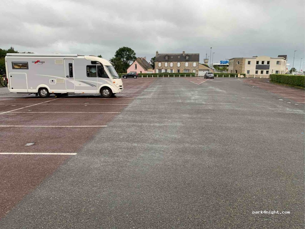 (50340) Les Pieux - 21 Route de Flamanville — foto