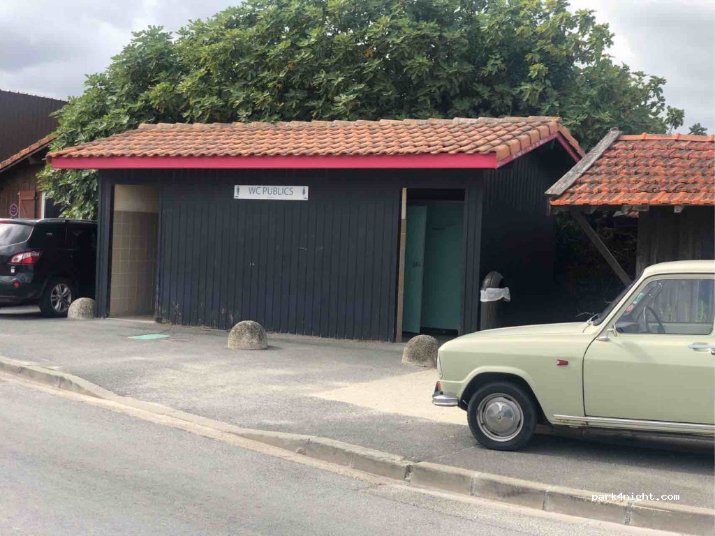 (33470) Gujan-Mestras - 71 Rue du Port de Larros — foto