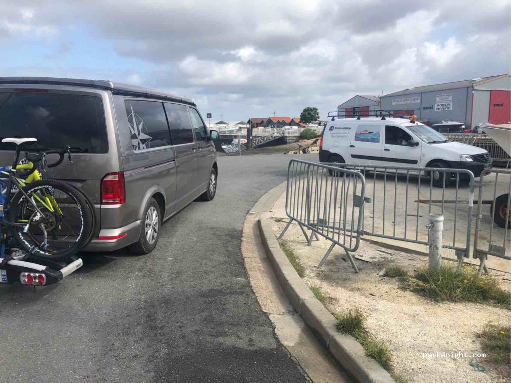 (33470) Gujan-Mestras - 71 Rue du Port de Larros — foto 2