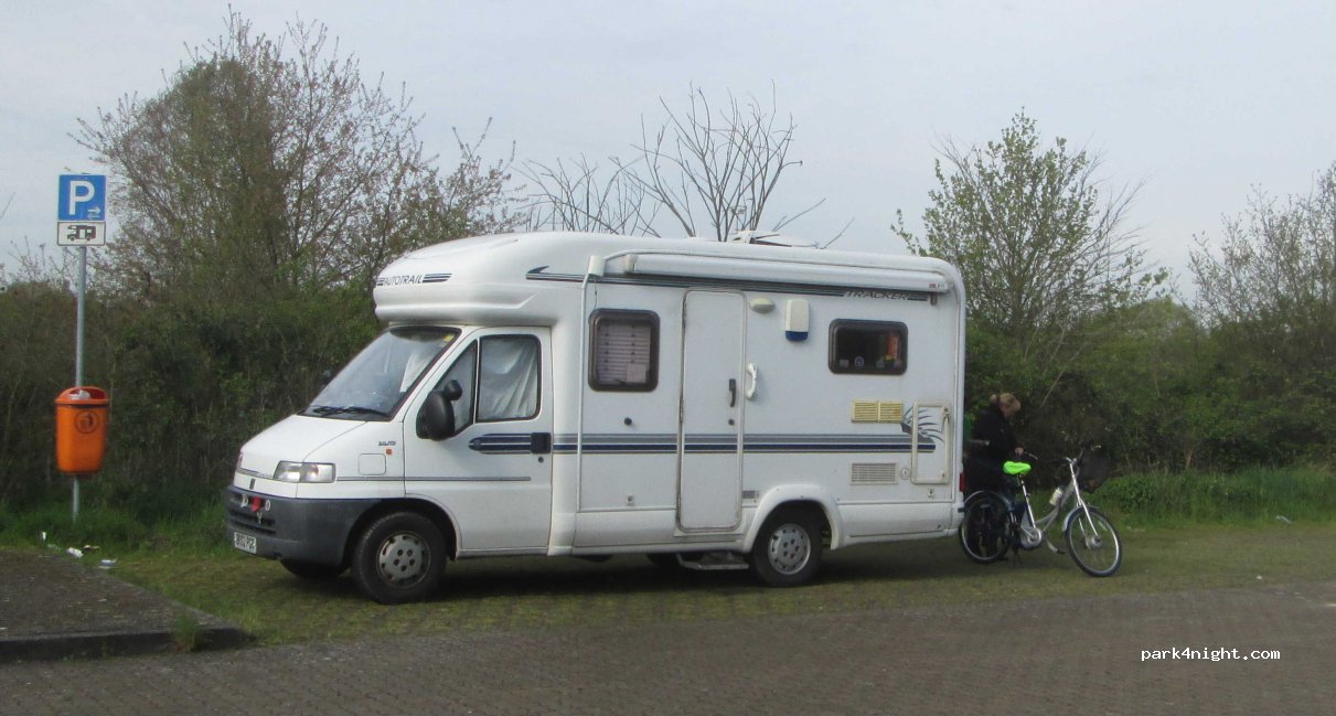 (66740) Saarlouis - 1 St.Nazairer Allee — foto