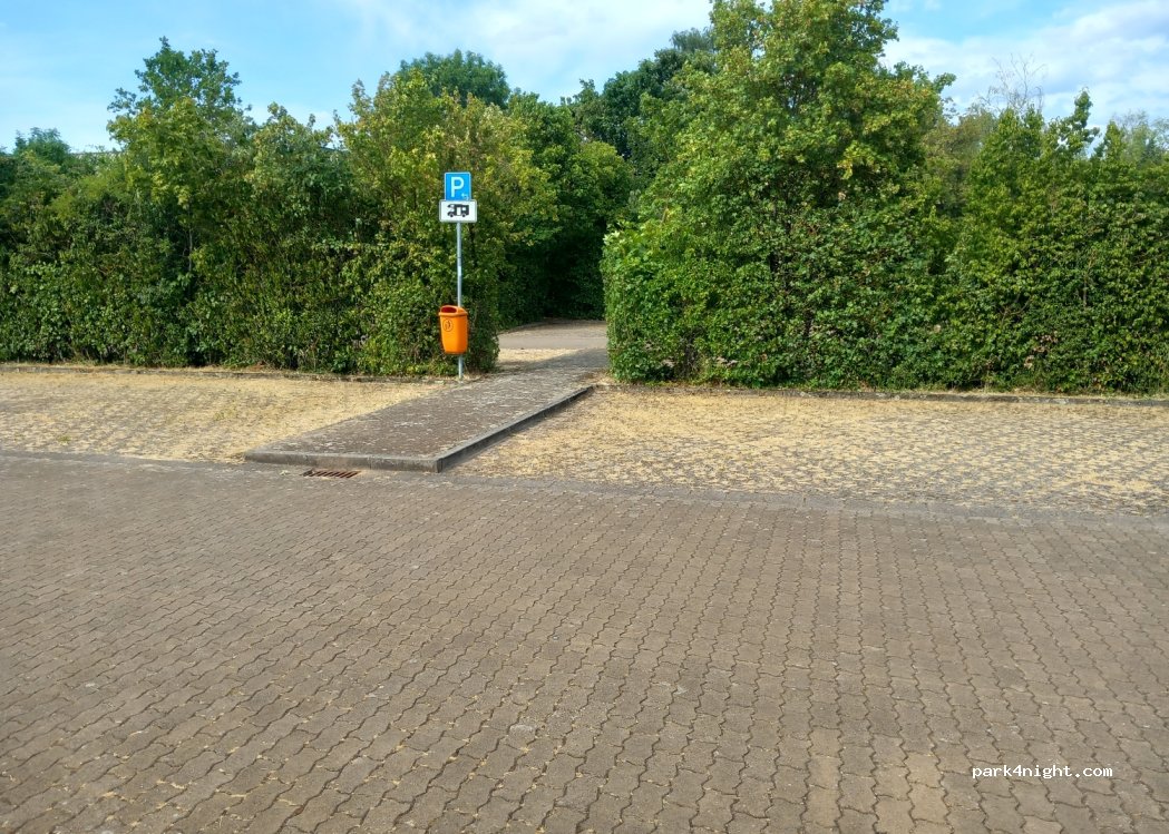 (66740) Saarlouis - 1 St.Nazairer Allee — foto 4