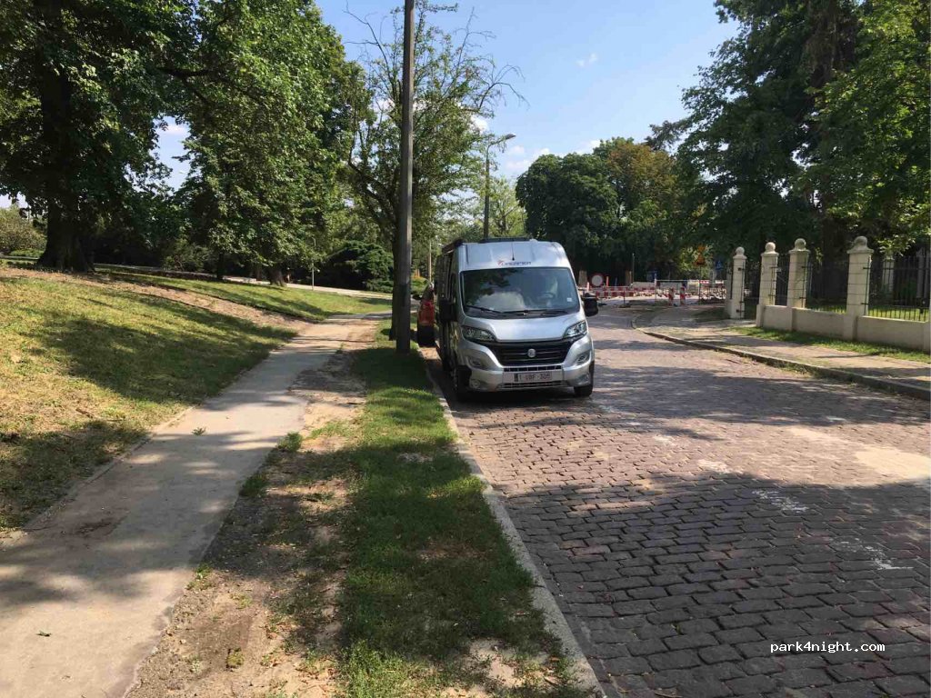 (87-100) Toruń - 4/6 Fryderyka Chopina — foto