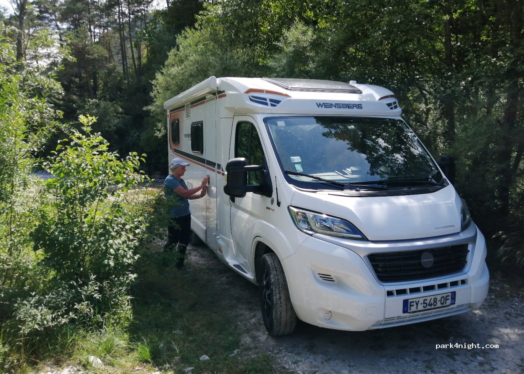 (04170) Thorame-Basse - D2 — foto 3