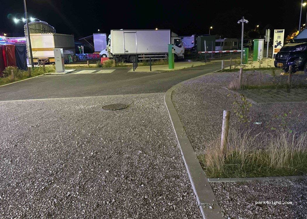 (62450) Bapaume - Rue de Flandres-Dunkerque — foto 2