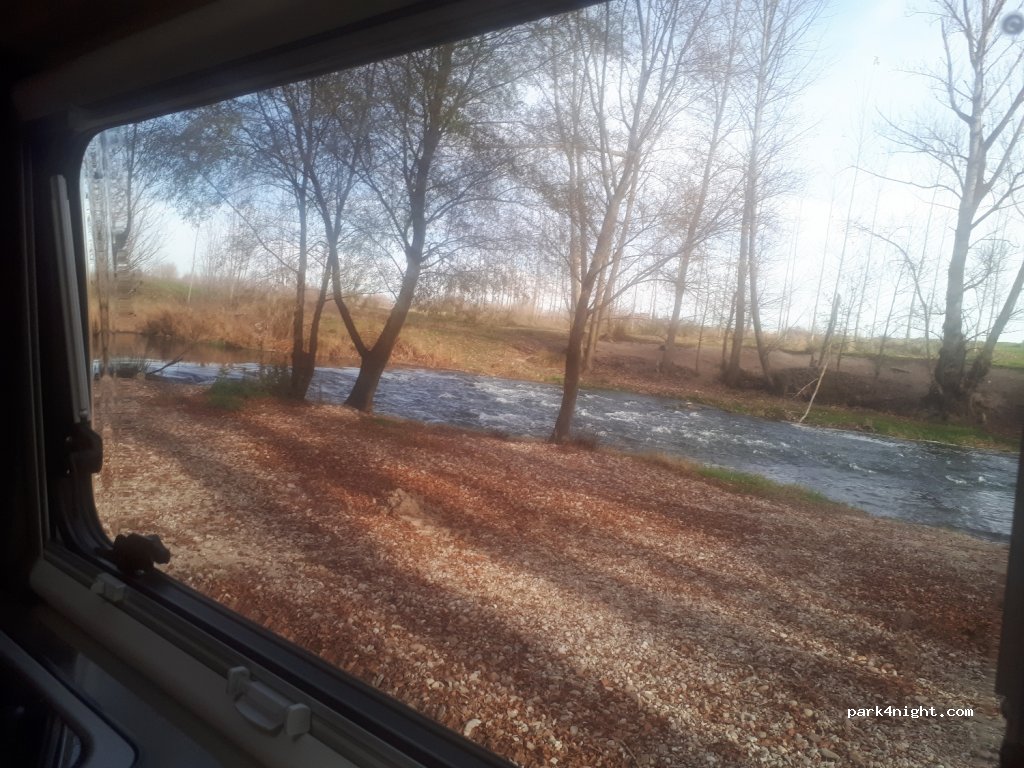 (34250) Quintana del Puente - 2 Avenida de Mariano de la Parte — foto 2