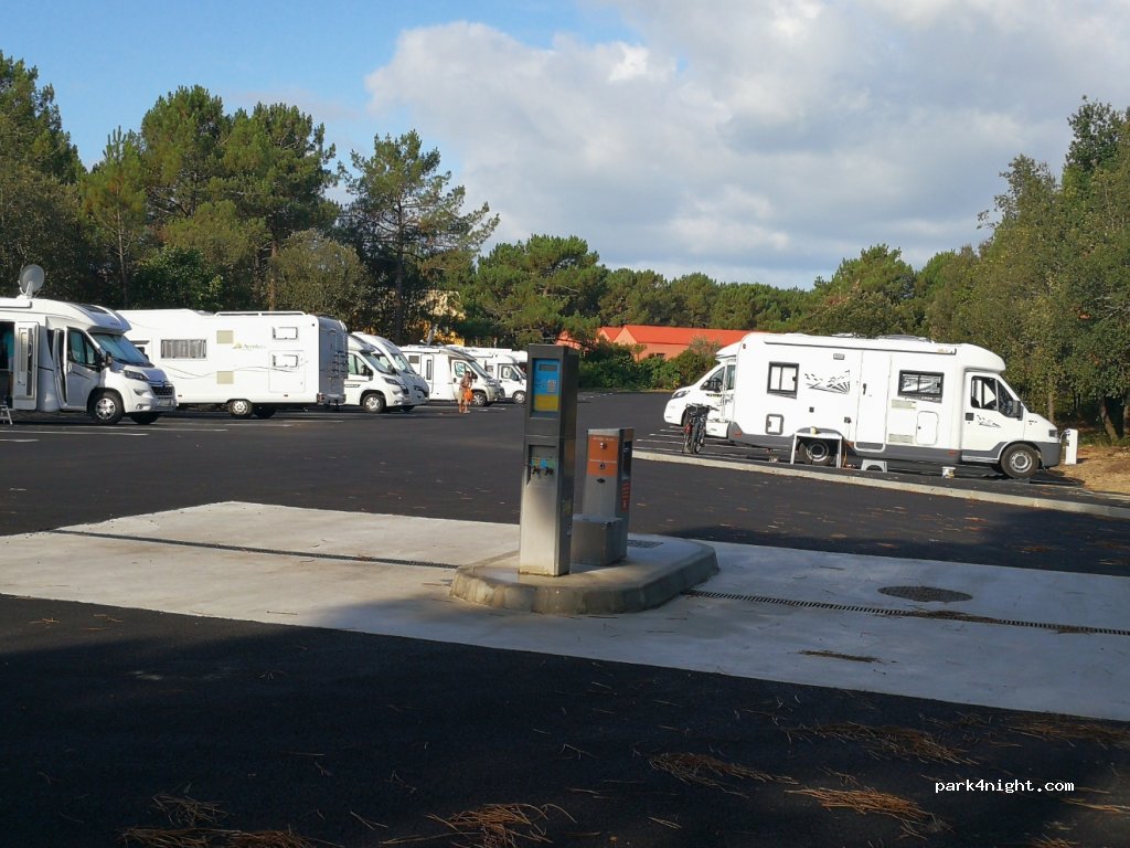(17570) Les Mathes - Avenue de Royan — foto 2