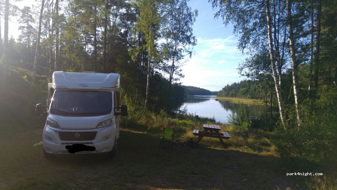 (570 81) Järnforsen - Unnamed Road — foto